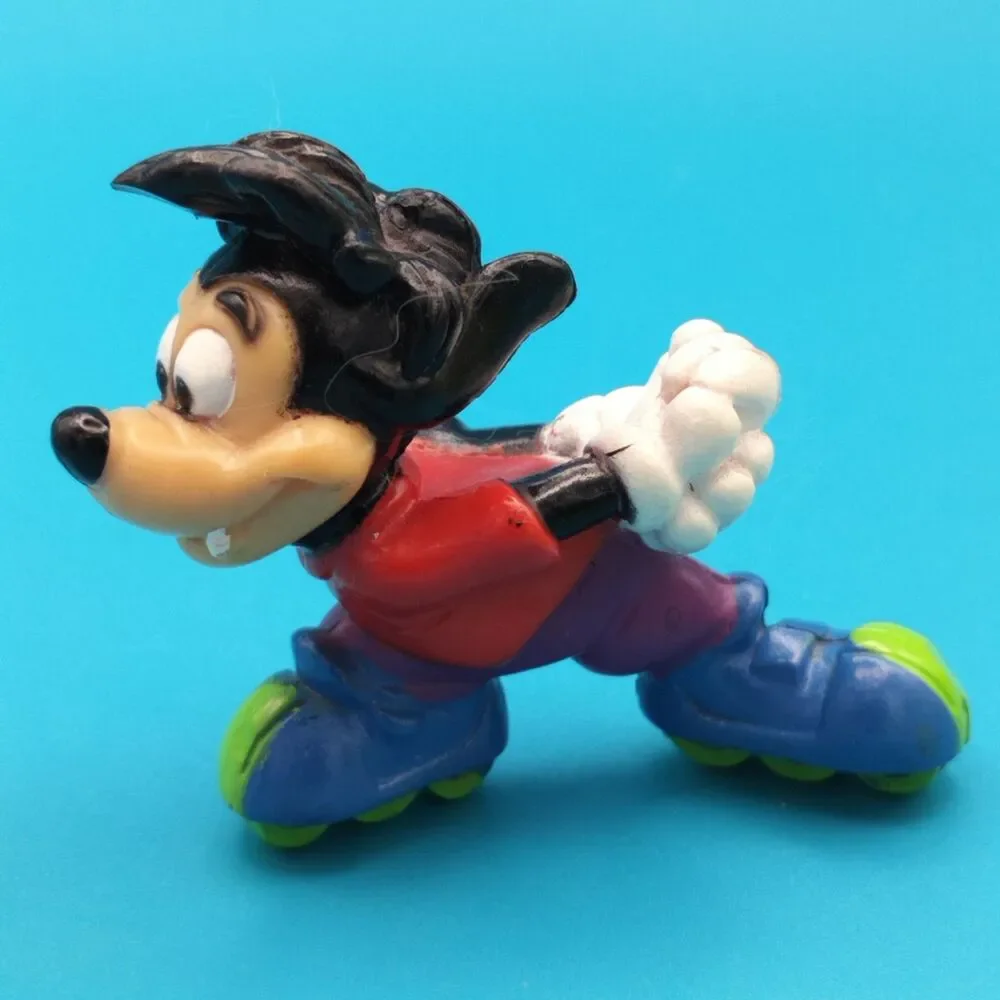 Vintage Disney Goof Troop Max Plastic Figure Roller Skate Red Short 1.75”